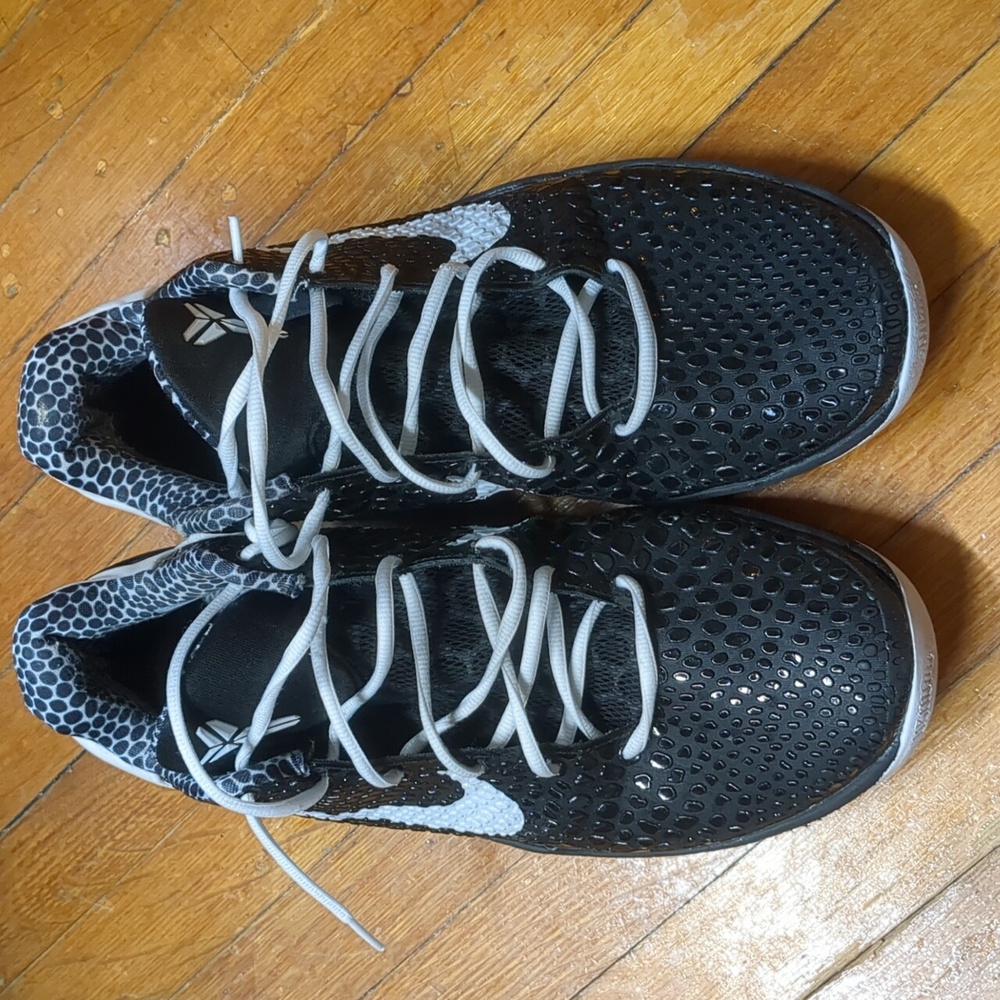 Nike Kobe sneakers